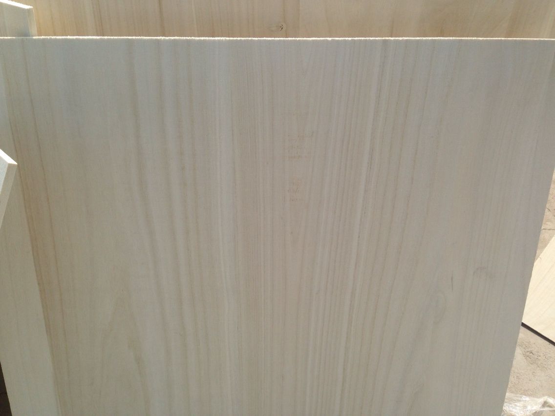 Click to view actual size<br>TitlePaulownia wood  Reads8495